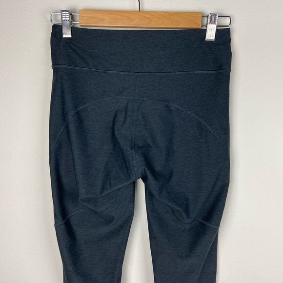 Outdoor Voices Gray Dipped Warm-Up Leggings - Picture 6 of 7